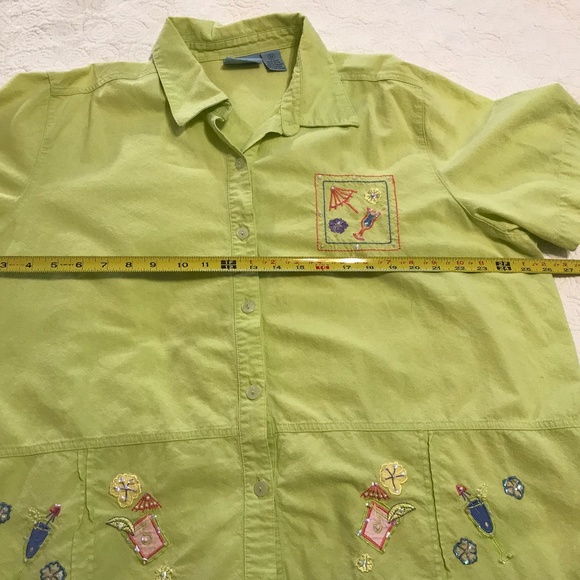 Jane Ashley lime green collared shirt embellished with boat drinks (2X) - Picture 8 of 10